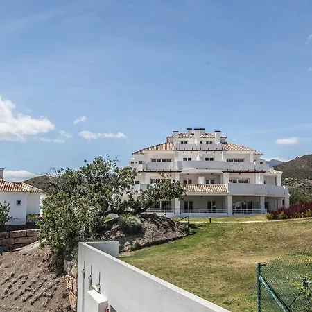 Vistas De Aloha Luxury Apartment Marbella